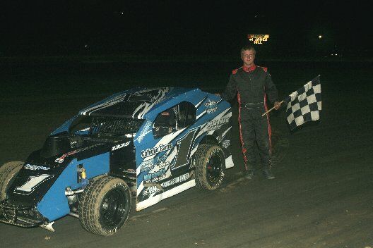 JAMES HILL MOD LITE FEATURE WINNER